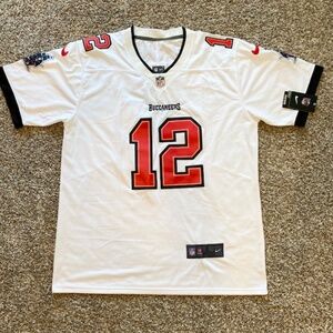 Tom Brady #12 Tampa Bay Buccaneers Jersey White Size L-New w/Tags